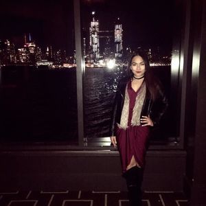 Meet your Posher, Linh